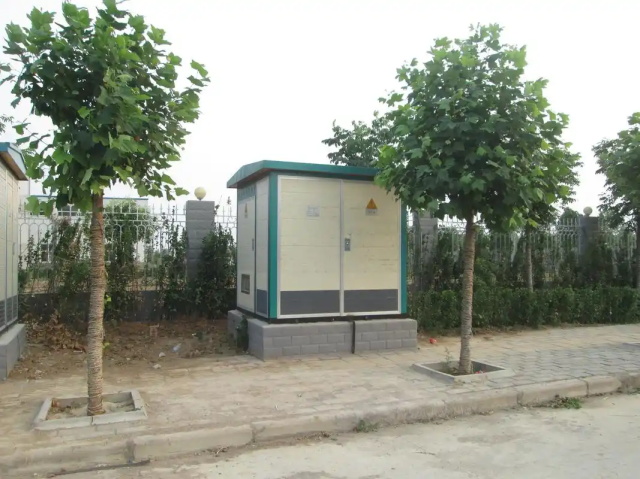 宜兴1000KVA欧式箱式变压器